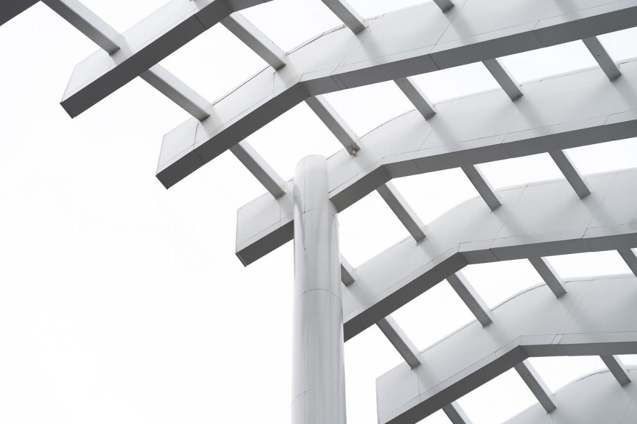 Arbour Hotel And Residence Pattaya Εξωτερικό φωτογραφία Detail of the roof