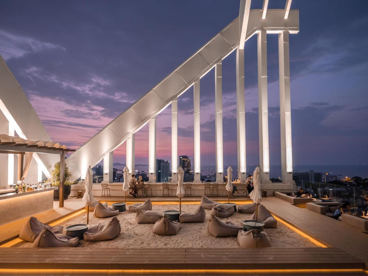 Arbour Hotel And Residence Pattaya Εξωτερικό φωτογραφία The rooftop bar